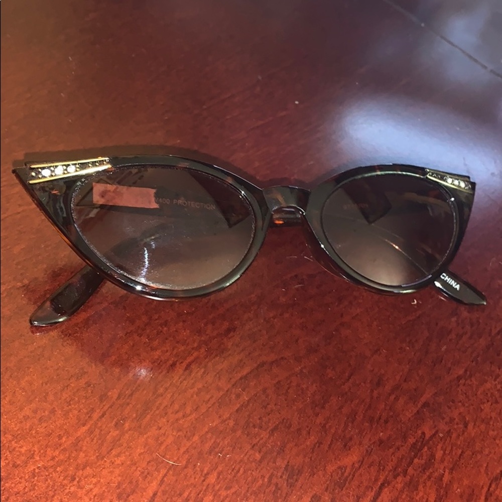 Retro sunglasses